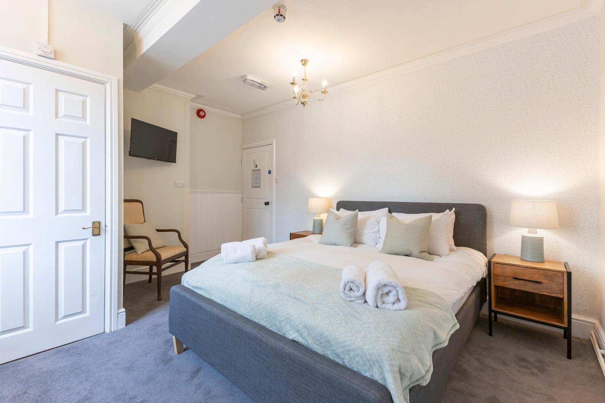 Готель Oyo Blenheim House Etwall Екстер'єр фото